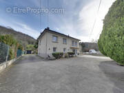 Maison à ECHIROLLES