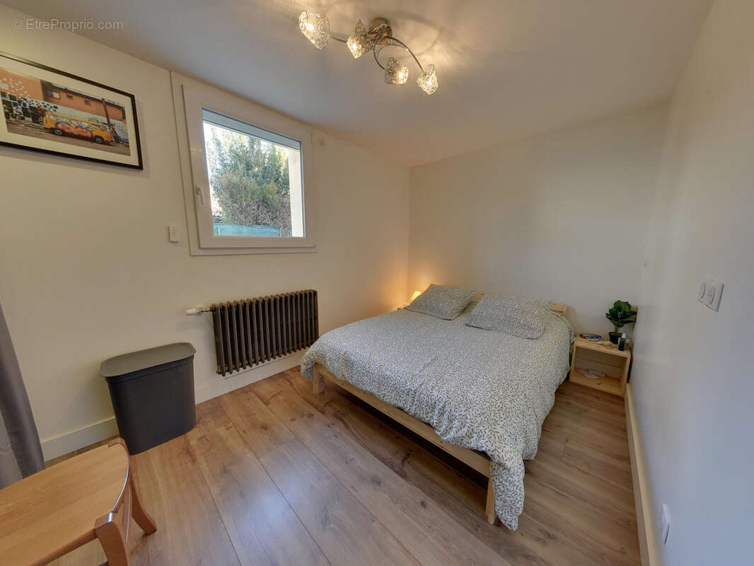 Maison à ECHIROLLES