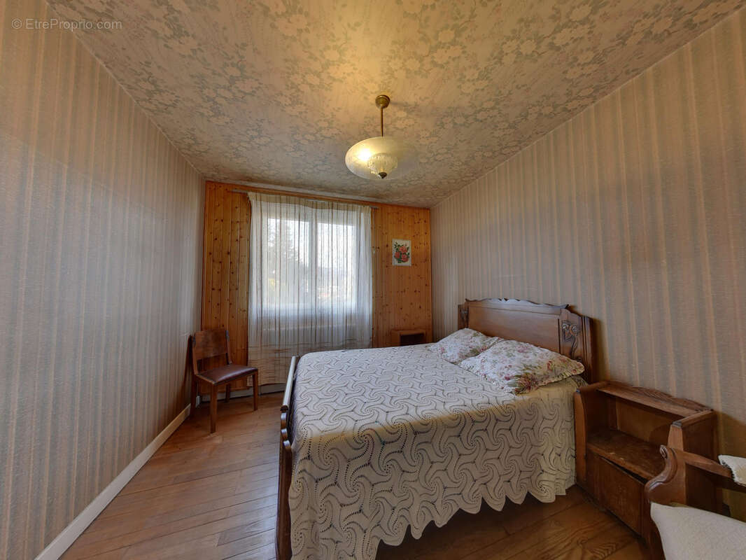 Maison à ECHIROLLES