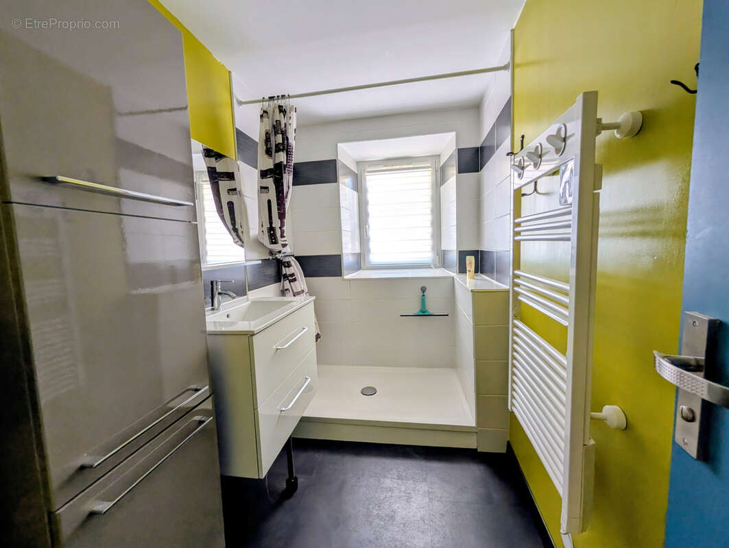 Maison à LES HERBIERS