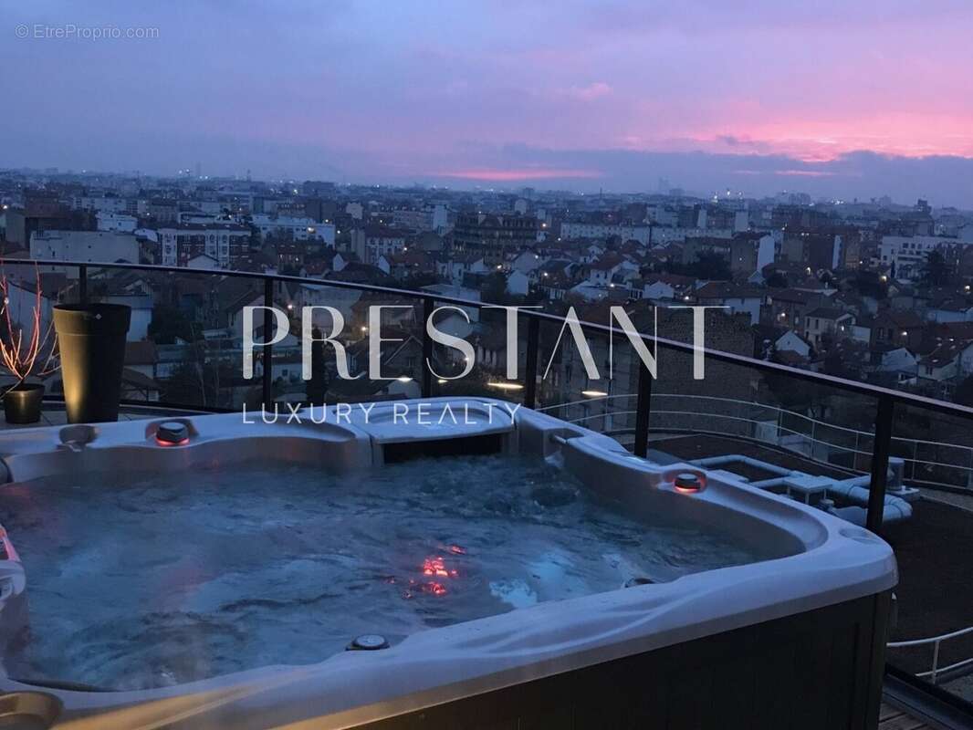 Appartement à COLOMBES