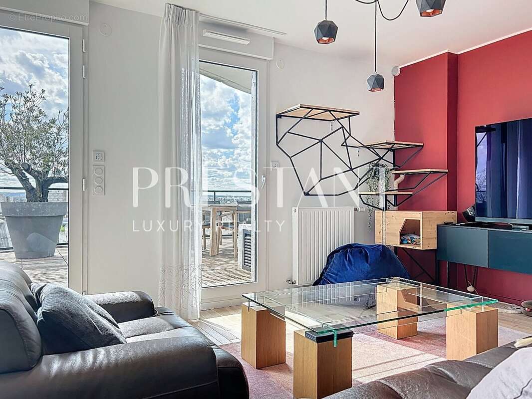 Appartement à COLOMBES