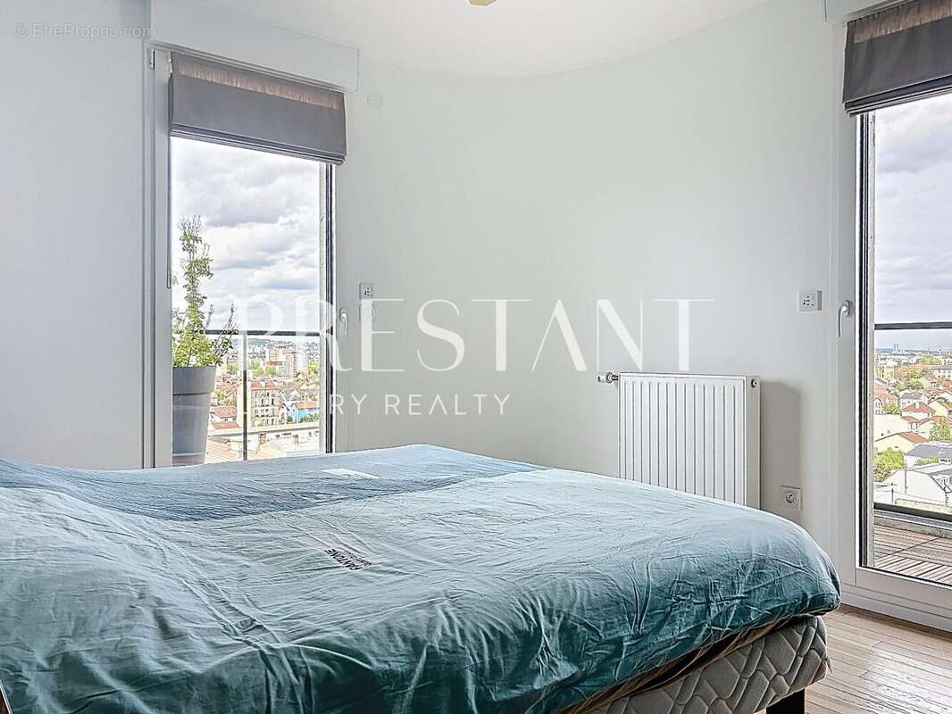 Appartement à COLOMBES