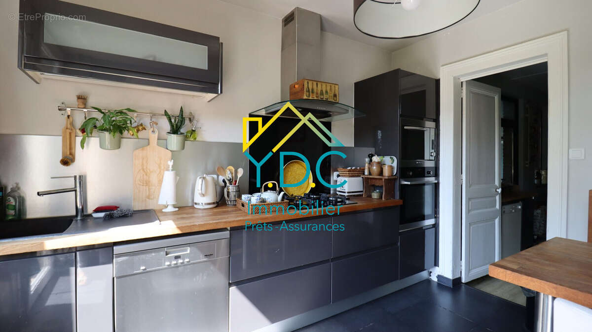 Maison à BOIS-GUILLAUME