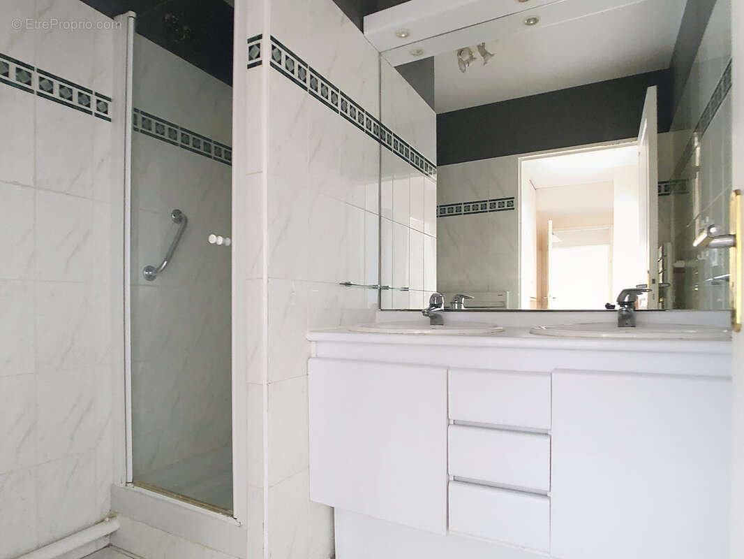 Appartement à RUEIL-MALMAISON