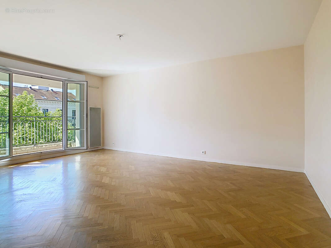 Appartement à RUEIL-MALMAISON