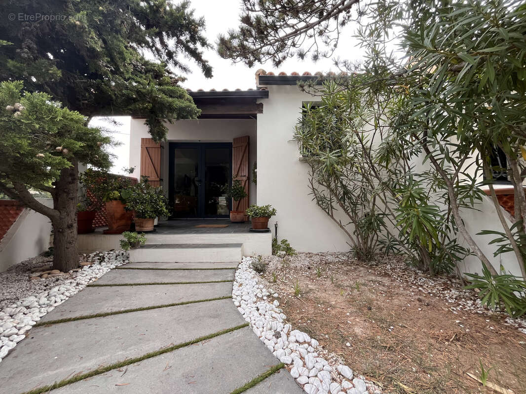 Maison à FRONTIGNAN