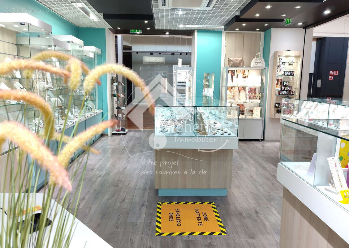 Commerce à CLERMONT-FERRAND