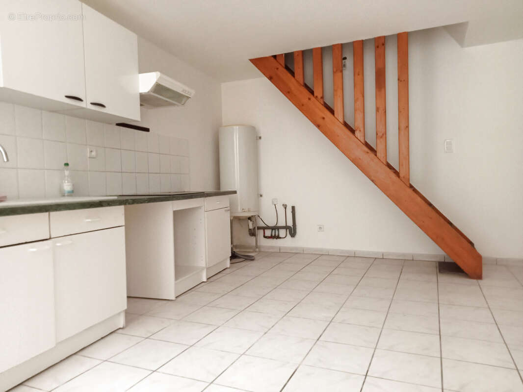 Maison à LA VOULTE-SUR-RHONE