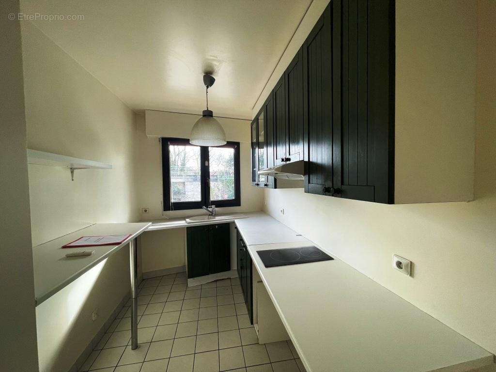 Appartement à SURESNES