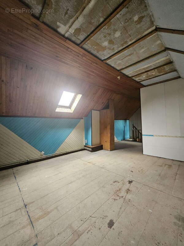 Maison à L&#039;ETOILE