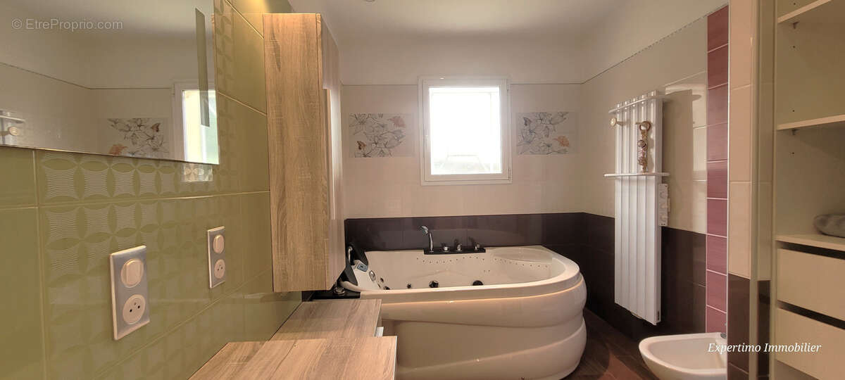 Maison à BRAUD-ET-SAINT-LOUIS