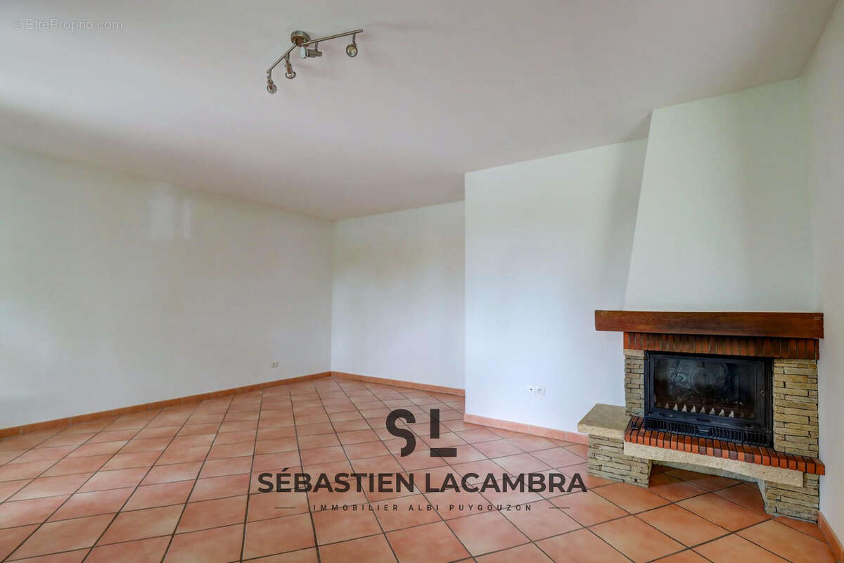 Maison à LASGRAISSES