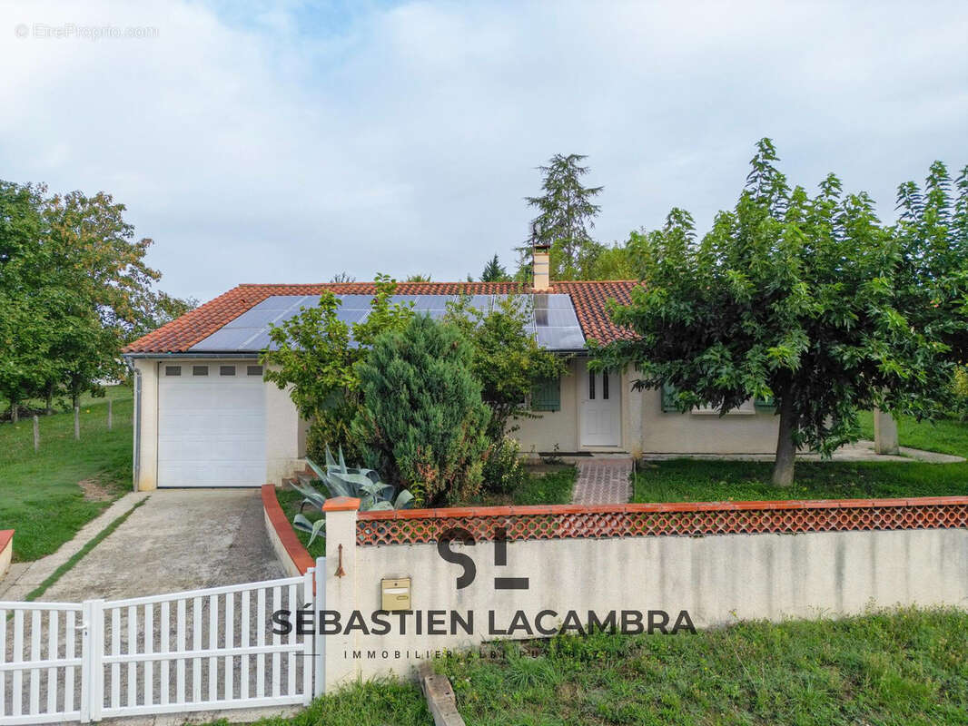 Maison à LASGRAISSES