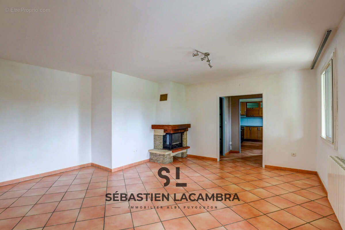 Maison à LASGRAISSES