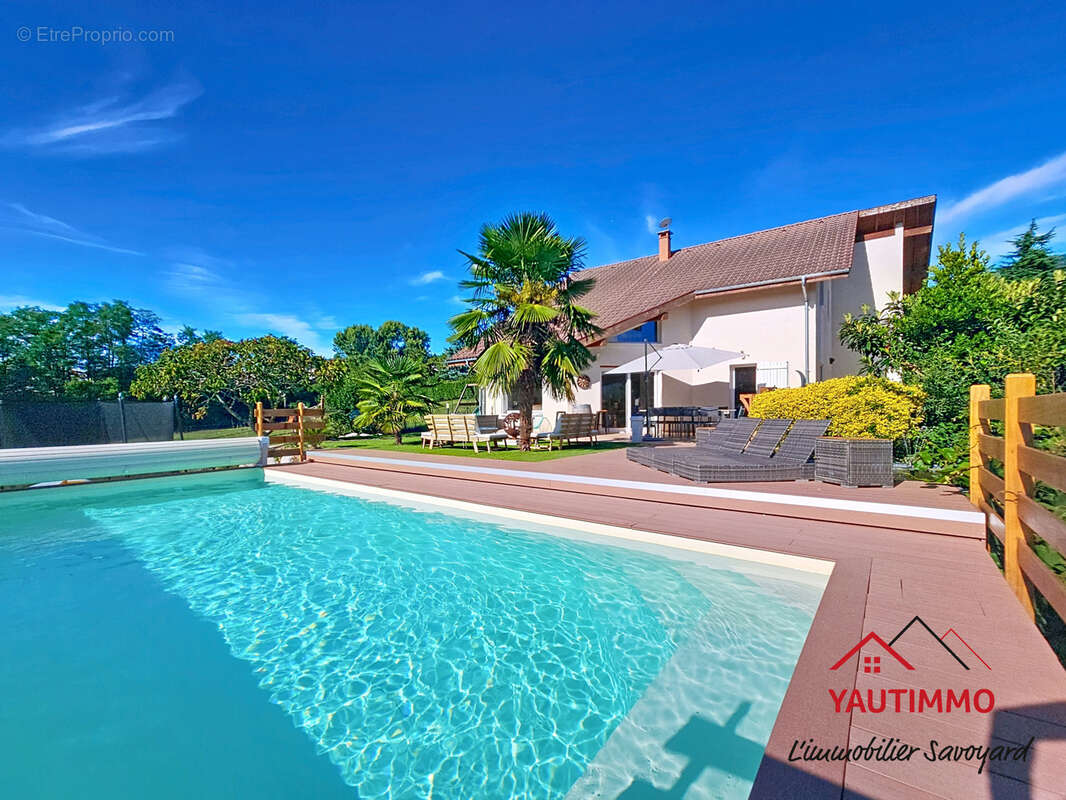 Maison à CRANVES-SALES