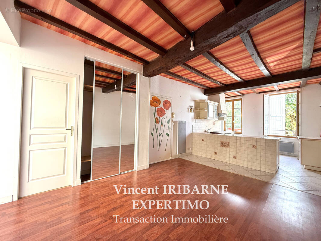 Appartement à SAINTES