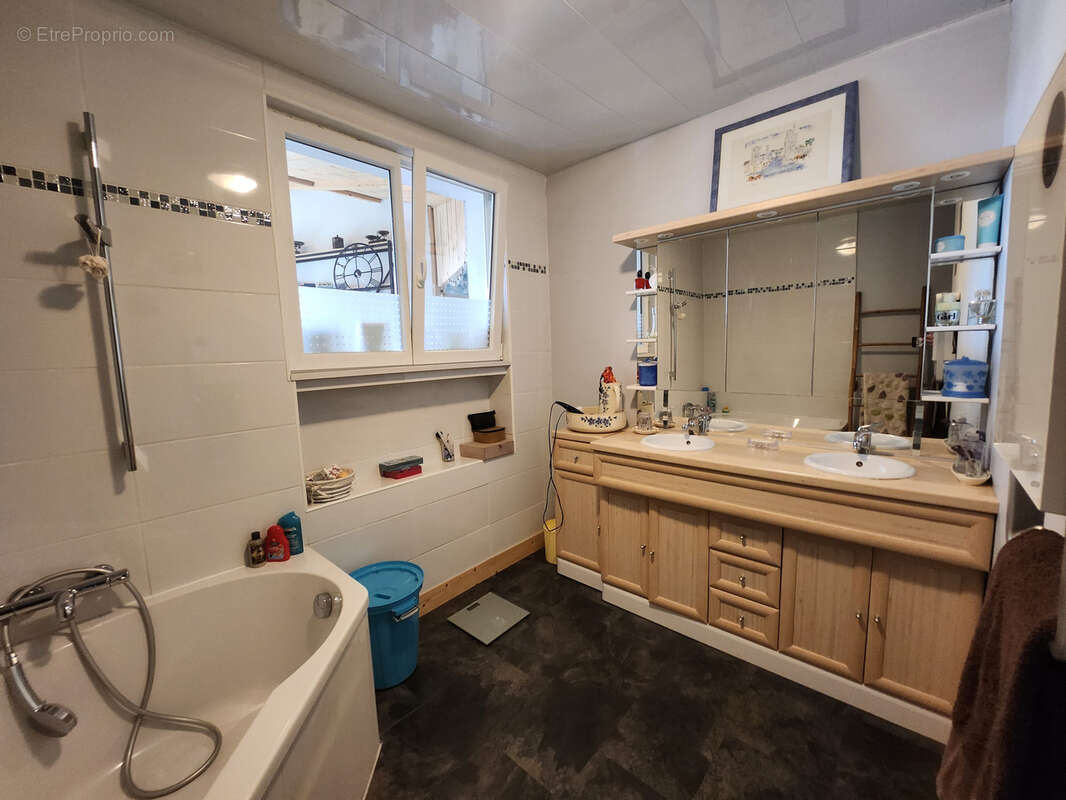 Maison à SAINT-AUBIN-LA-PLAINE