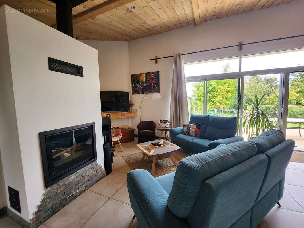 Maison à SAINT-AUBIN-LA-PLAINE