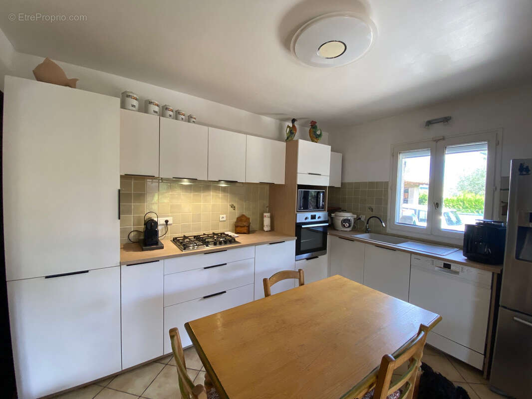 Maison à PERNES-LES-FONTAINES