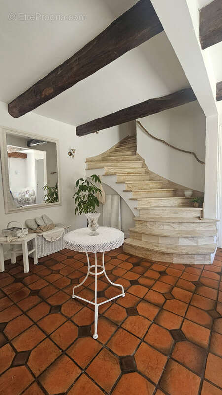 Maison à SAINT-JACUT-DU-MENE