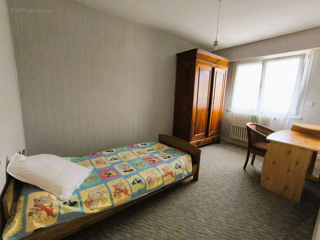 Maison à LES PONTS-DE-CE