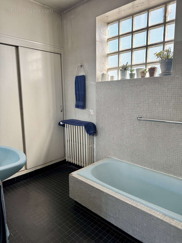 Maison à SAINT-ANDRE-LES-VERGERS