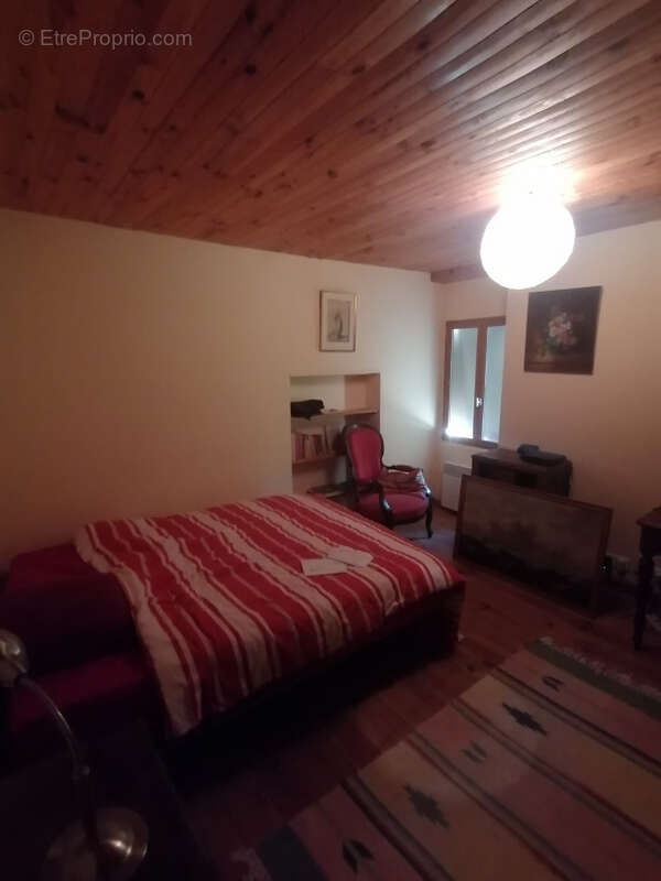 Maison à VILLAR-EN-VAL