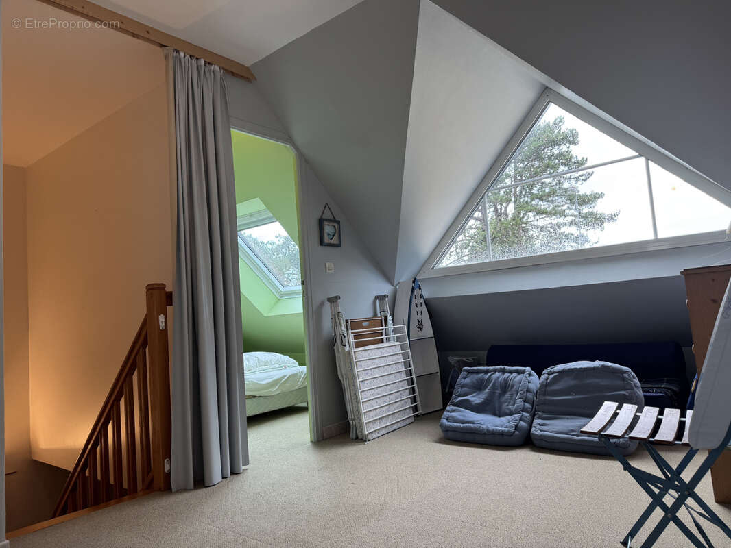 Maison à DONVILLE-LES-BAINS