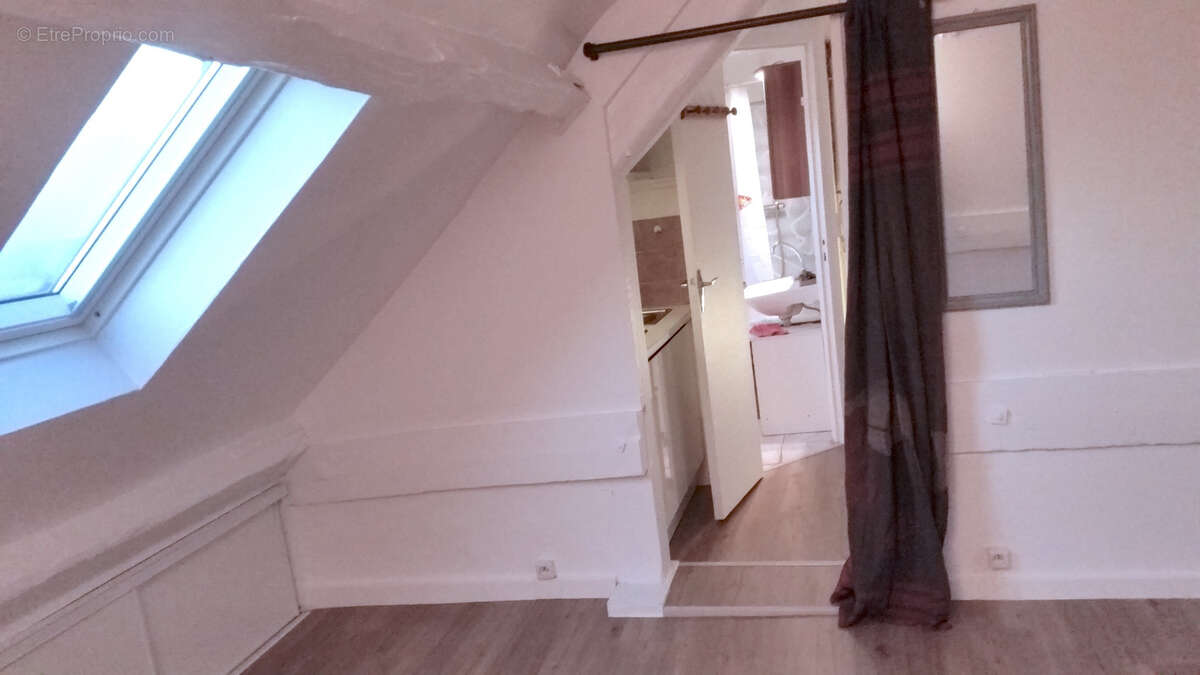 Appartement à MENNECY