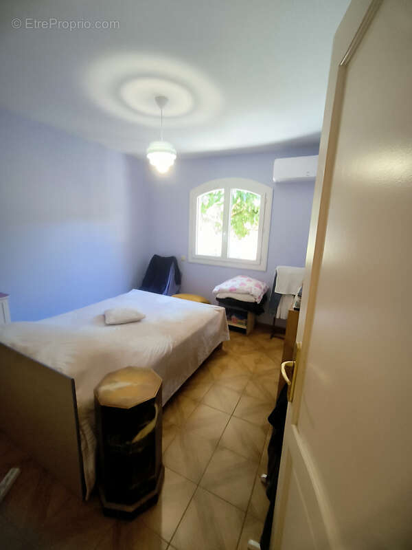 Maison à BELVEZE-DU-RAZES