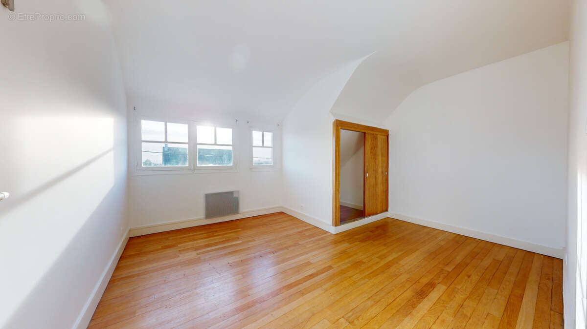 Maison à CORMEILLES-EN-PARISIS