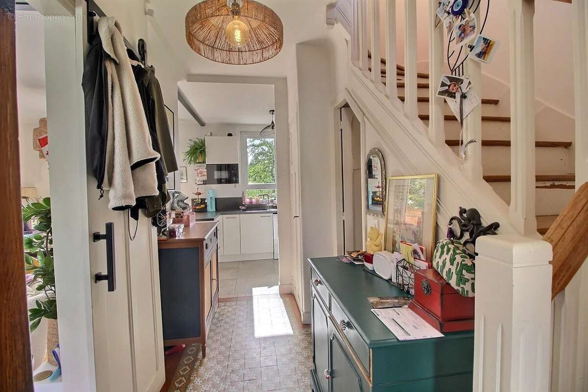 Maison à SAINT-MAUR-DES-FOSSES