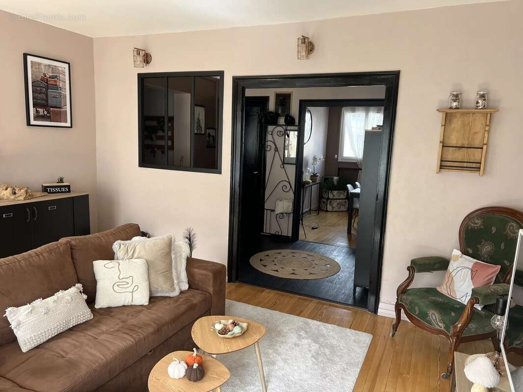 Appartement à SAINT-ETIENNE