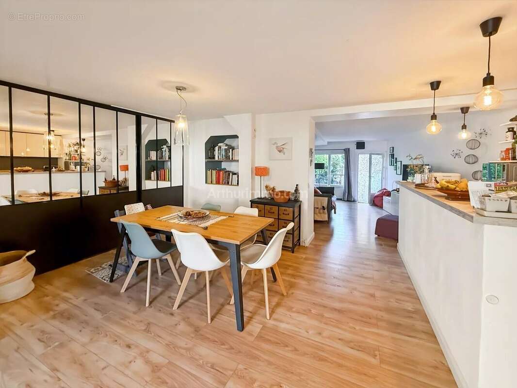 Appartement à SOISY-SUR-SEINE