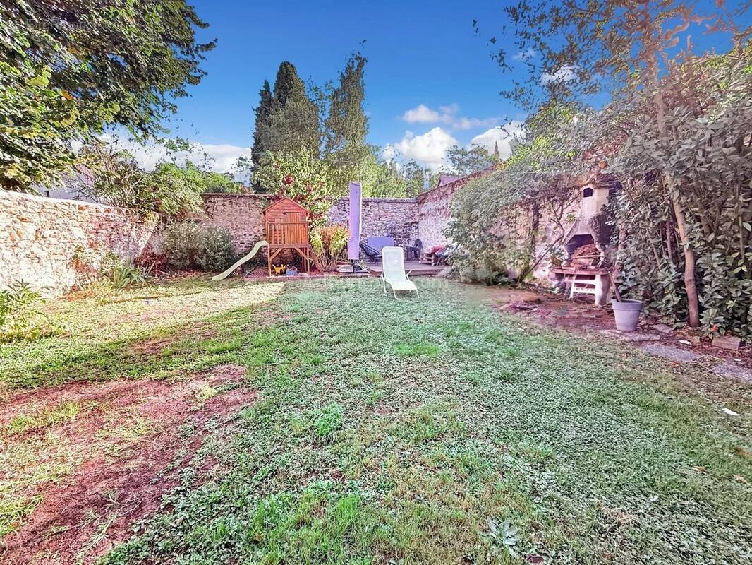 Appartement à SOISY-SUR-SEINE