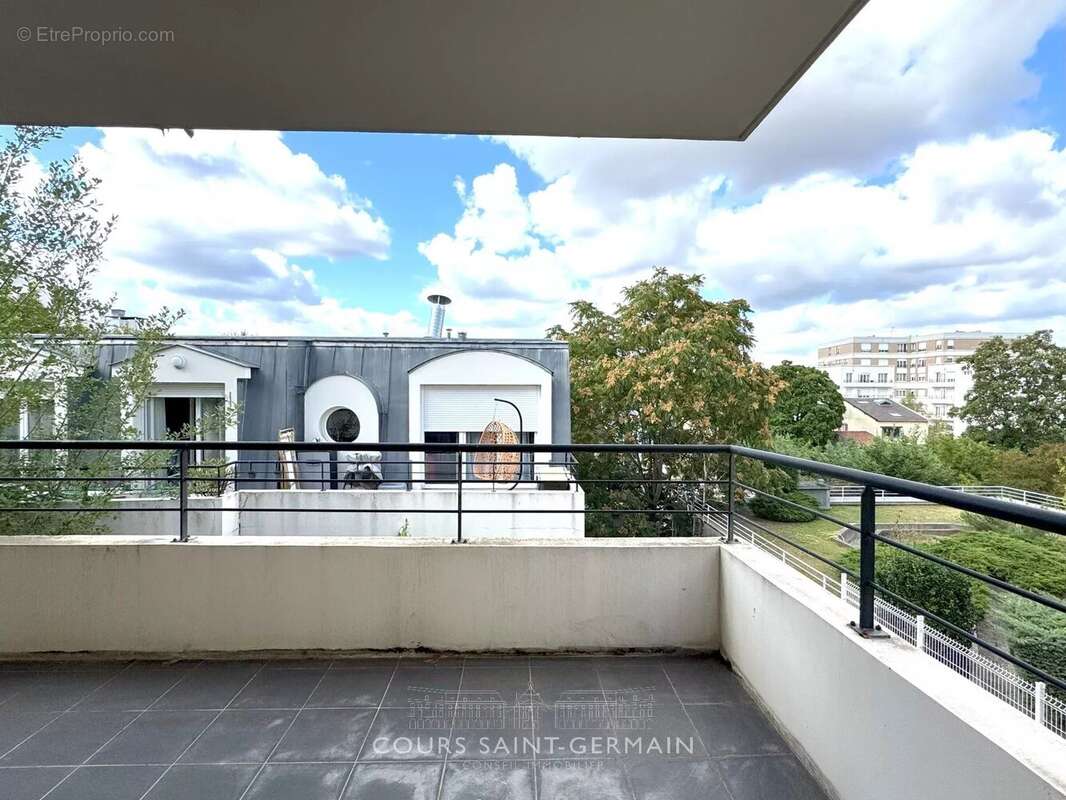 Appartement à NANTERRE