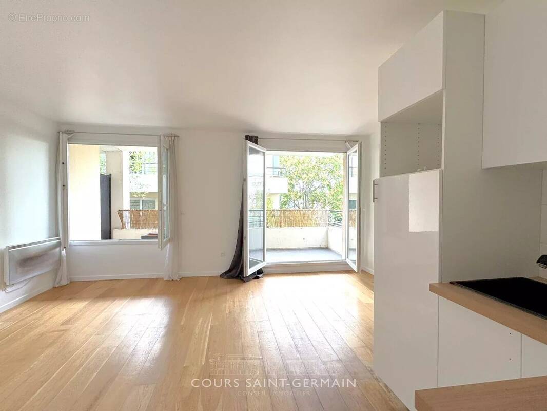 Appartement à NANTERRE