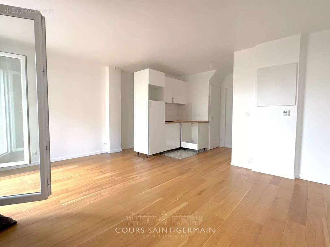 Appartement à NANTERRE