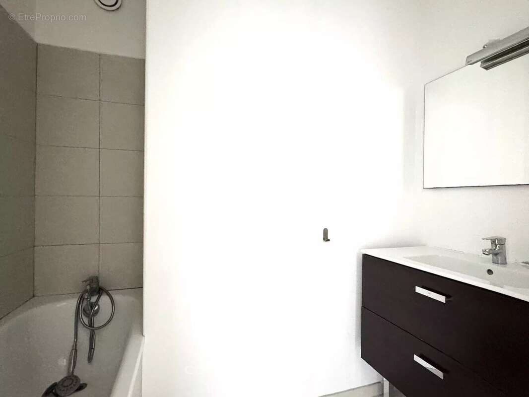 Appartement à NANTERRE