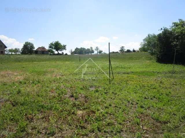 Maison à JALIGNY-SUR-BESBRE