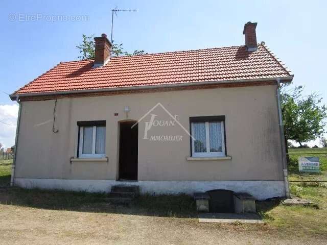 Maison à JALIGNY-SUR-BESBRE