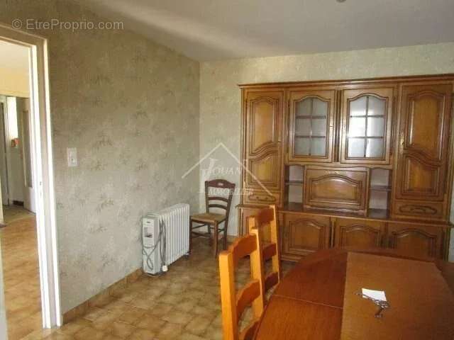 Maison à JALIGNY-SUR-BESBRE