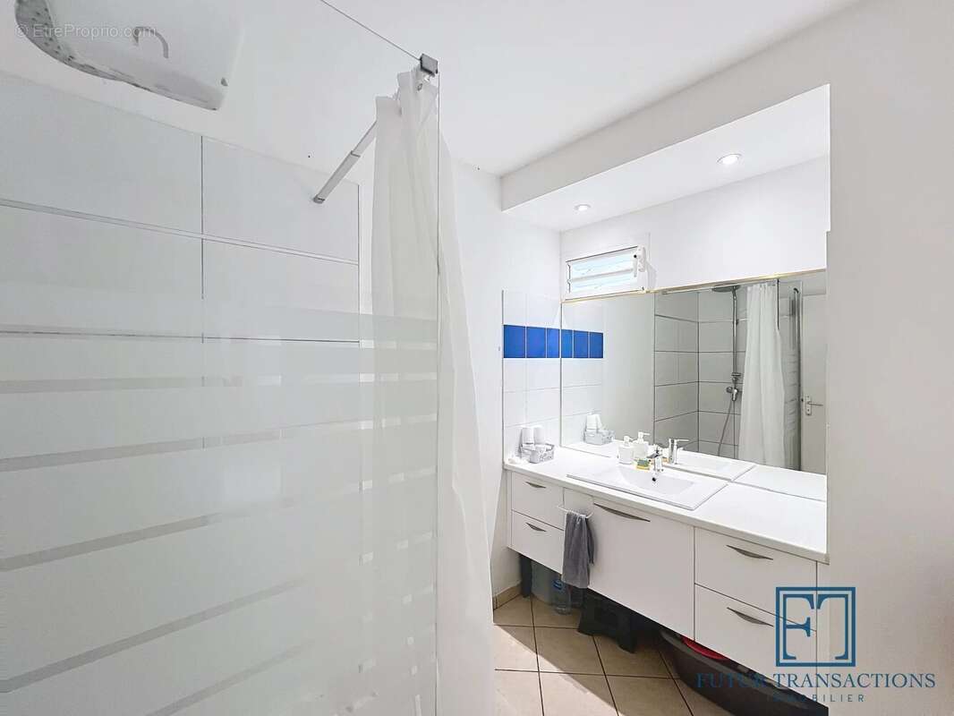 Appartement à SAINTE-ANNE