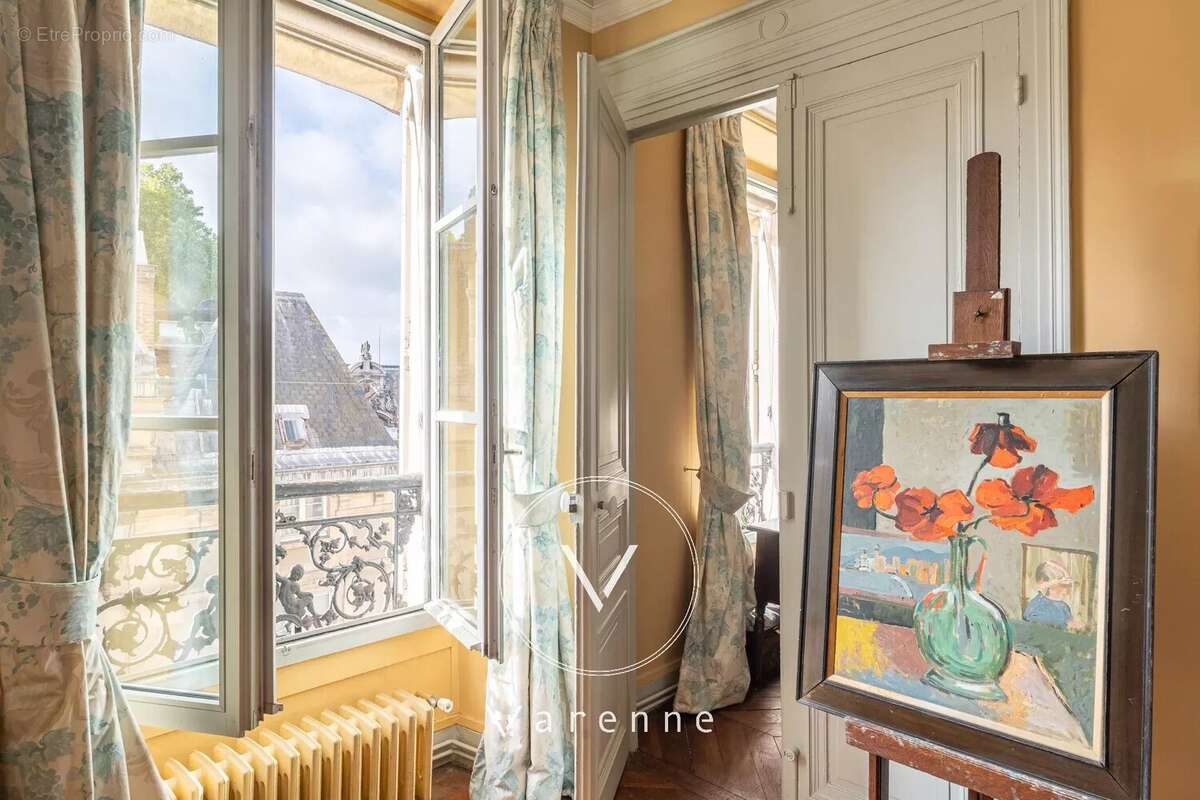Appartement à PARIS-6E