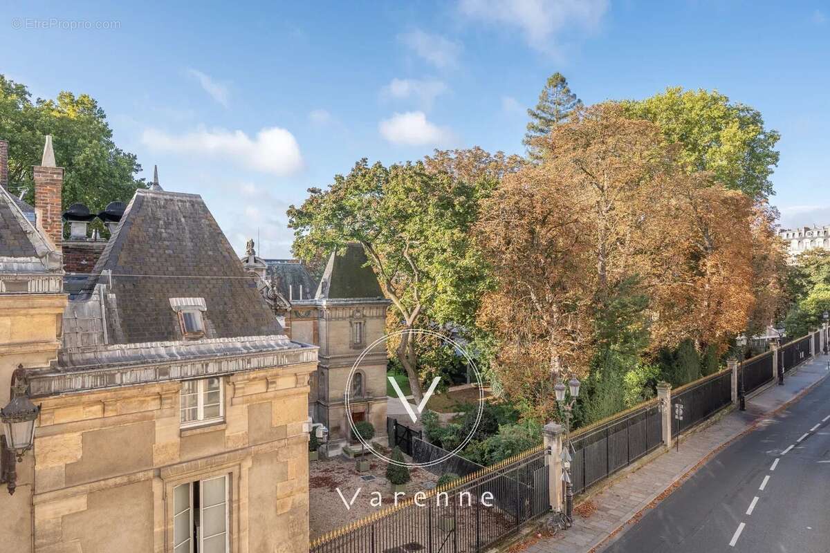 Appartement à PARIS-6E