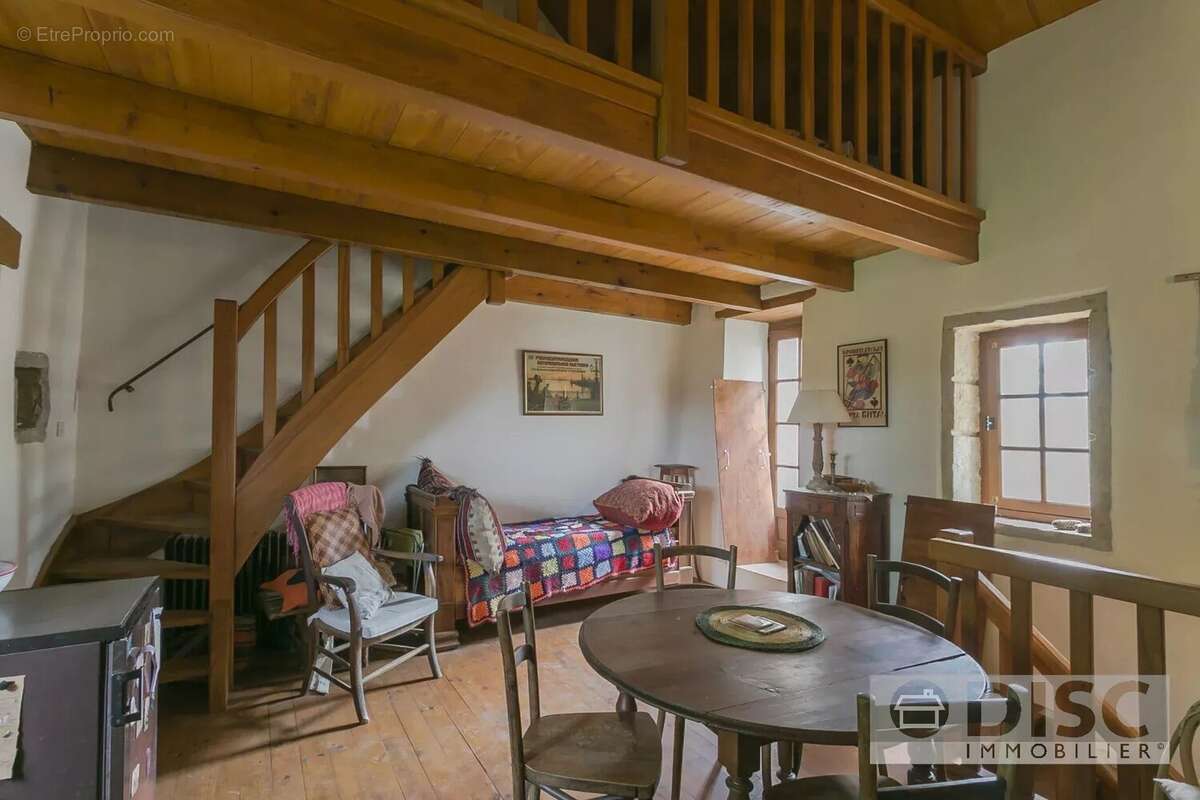 Maison à CAYLUS