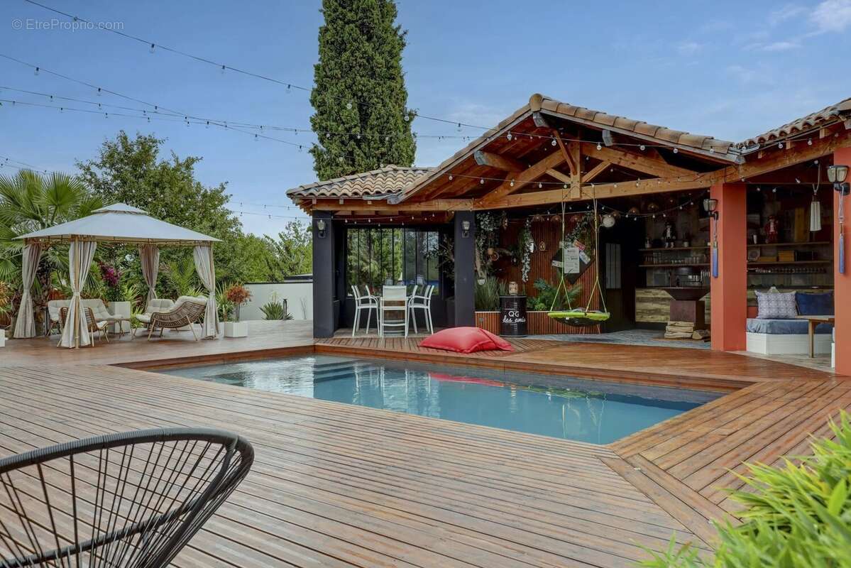 Maison à CASTELMAUROU