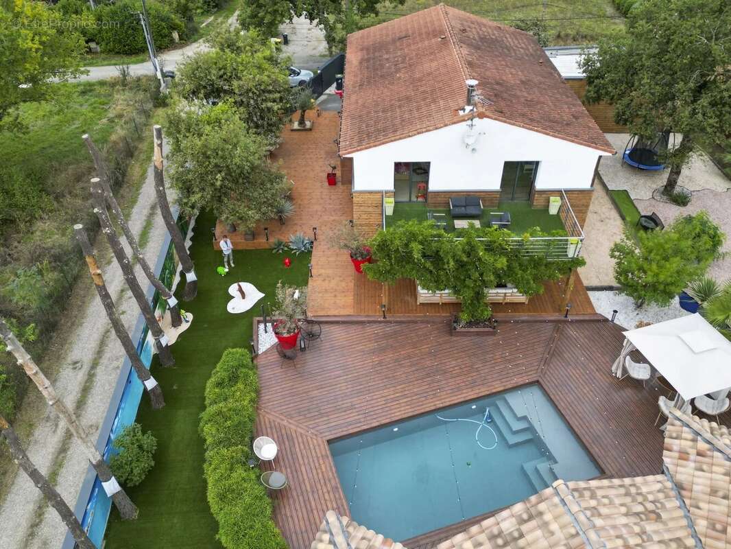 Maison à CASTELMAUROU