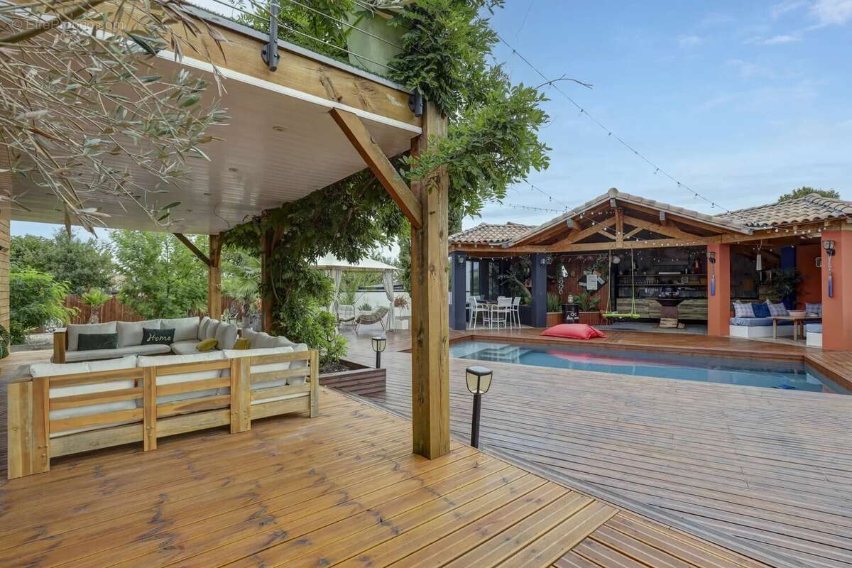 Maison à CASTELMAUROU